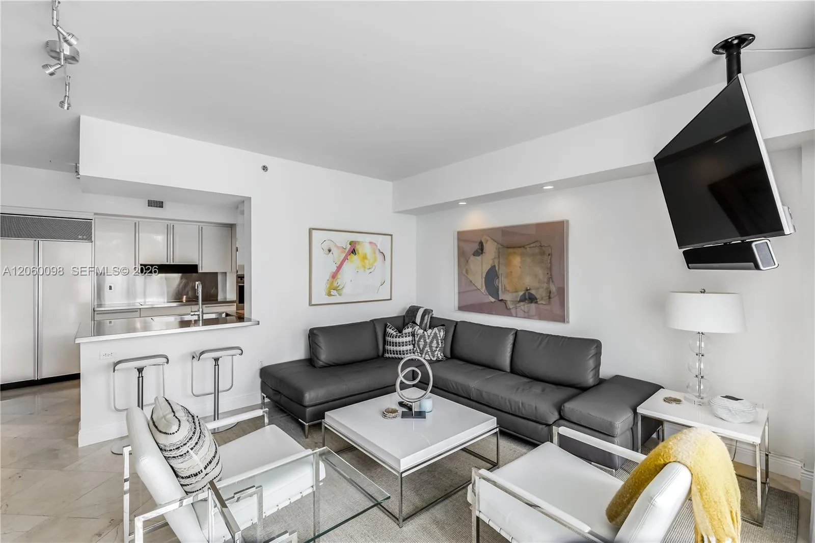 1000 S Pointe Dr # 506, Miami Beach, FL 33139 photo 3