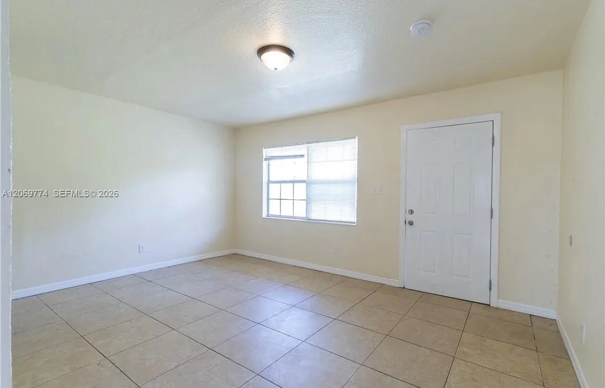 708 N 14th St # B, Fort Pierce, FL 34950 photo 11