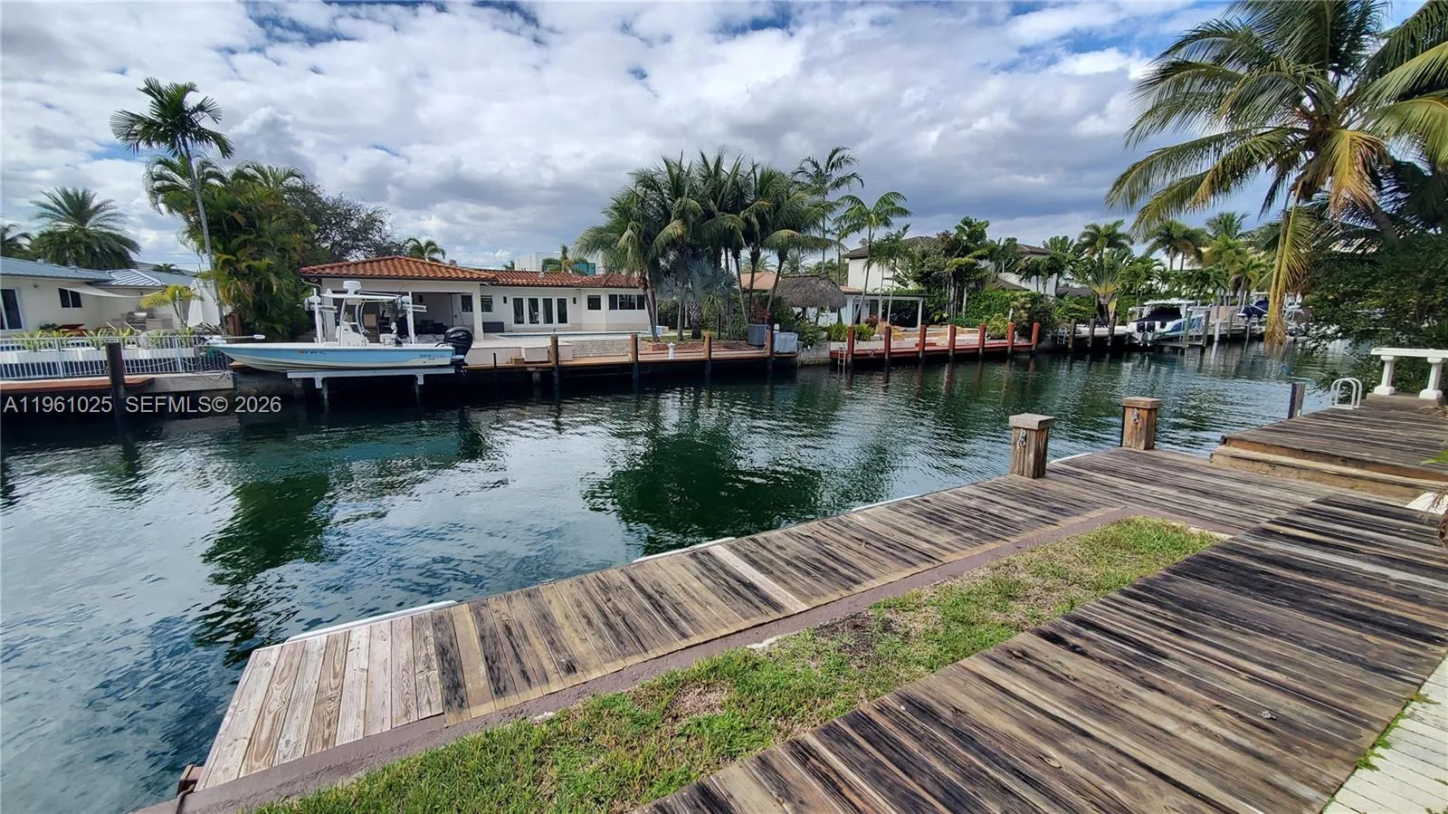 13000 Coronado Ln, North Miami, FL 33181 photo 4