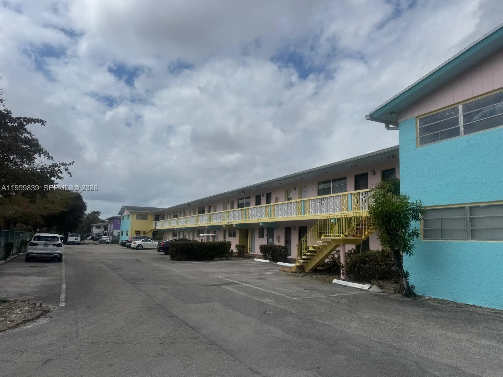 285 NE 191st St # 2907, Miami, FL 33179 photo 2