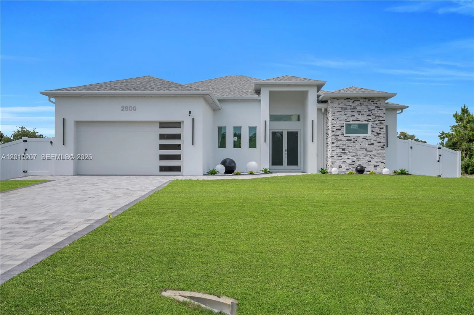 2900 41st ST SW, Lehigh Acres, FL 33976 photo 4