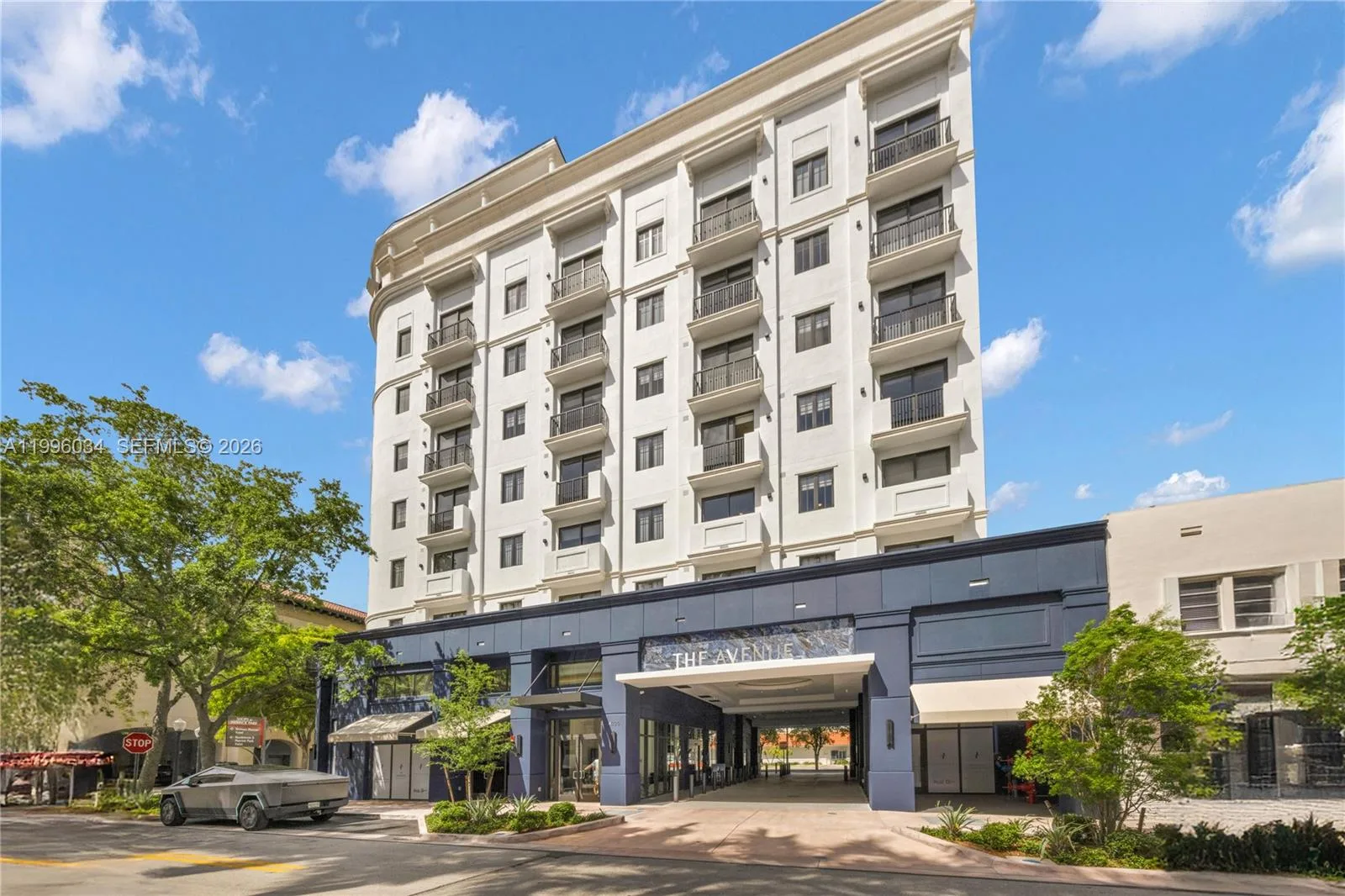 4220 Laguna St # 803, Coral Gables, FL 33146 photo 2