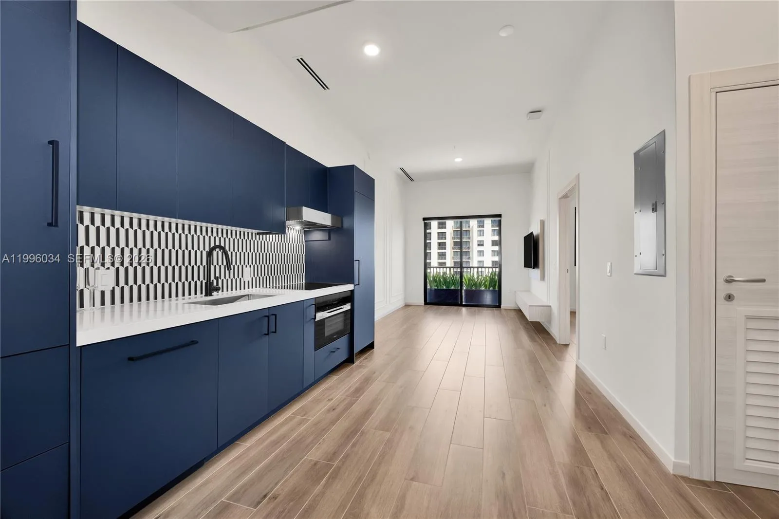 4220 Laguna St # 803, Coral Gables, FL 33146 photo 5