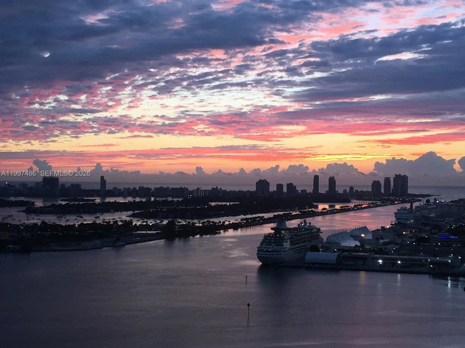 Marina Blue Unit 2709 at 888 Biscayne Blvd # 2709, Miami, FL 33132 — photo 1