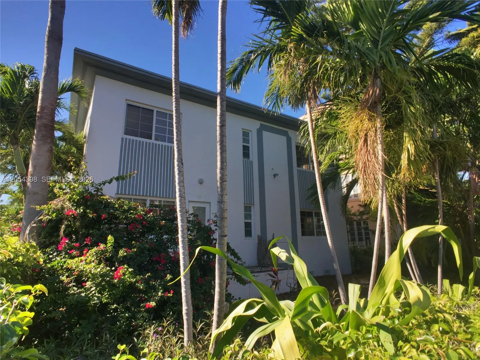 901 7th St # 1, Miami Beach, FL 33139