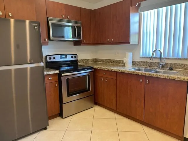 1971 Juno Road, North Palm Beach, FL 33408
