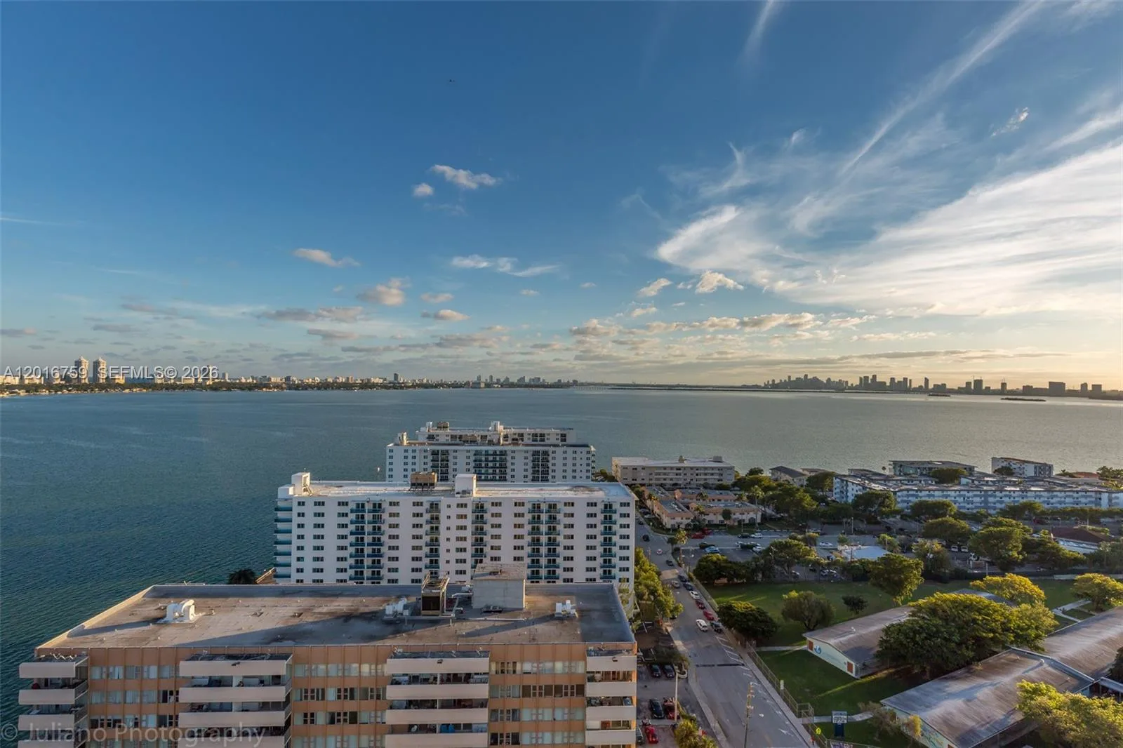 7601 E Treasure Dr # 2406, North Bay Village, FL 33141 photo 2