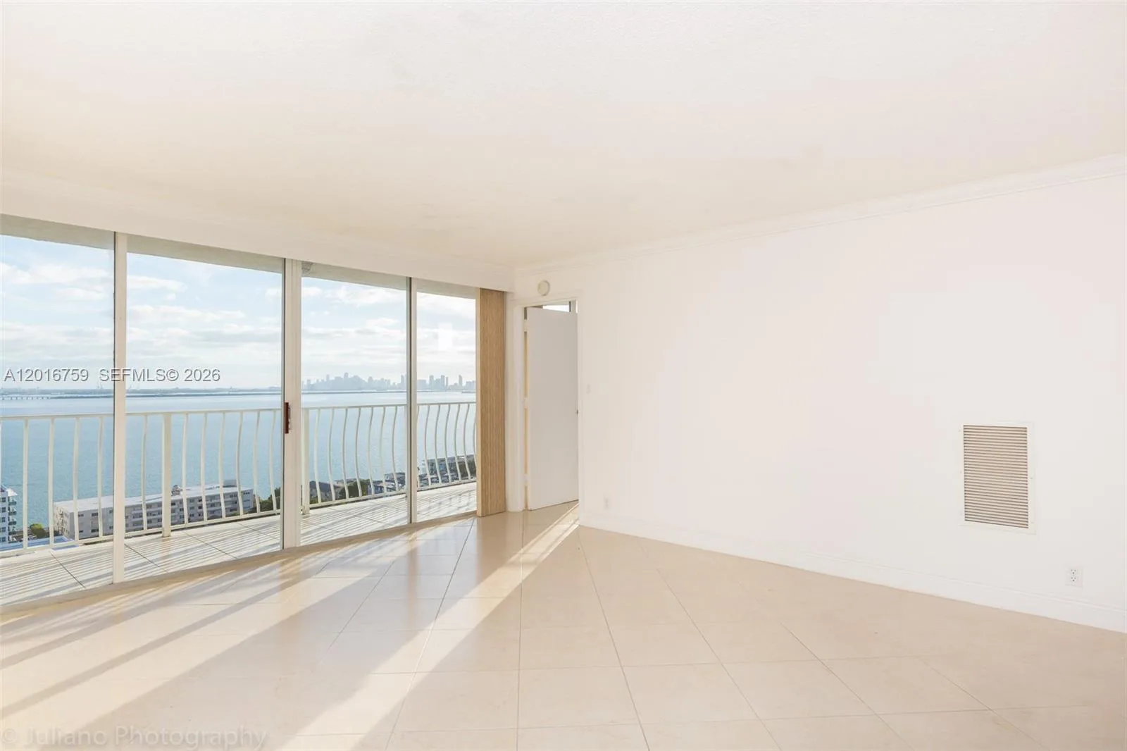 7601 E Treasure Dr # 2406, North Bay Village, FL 33141 photo 6
