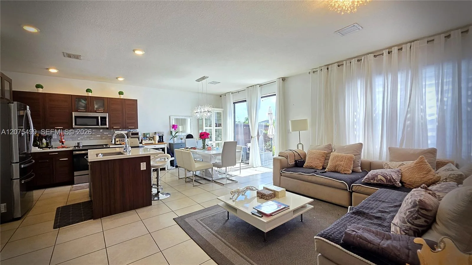 16017 NW 91st Ct, Miami Lakes, FL 33018 photo 8