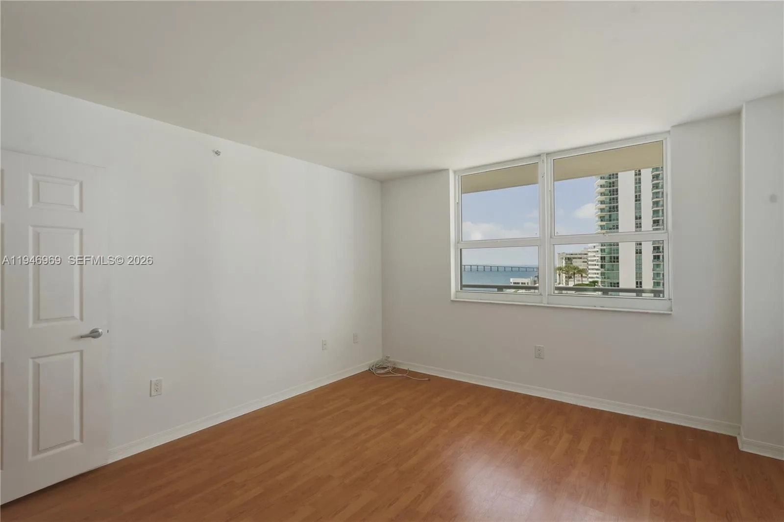 1155 Brickell Bay Dr # 1107, Miami, FL 33131 photo 9