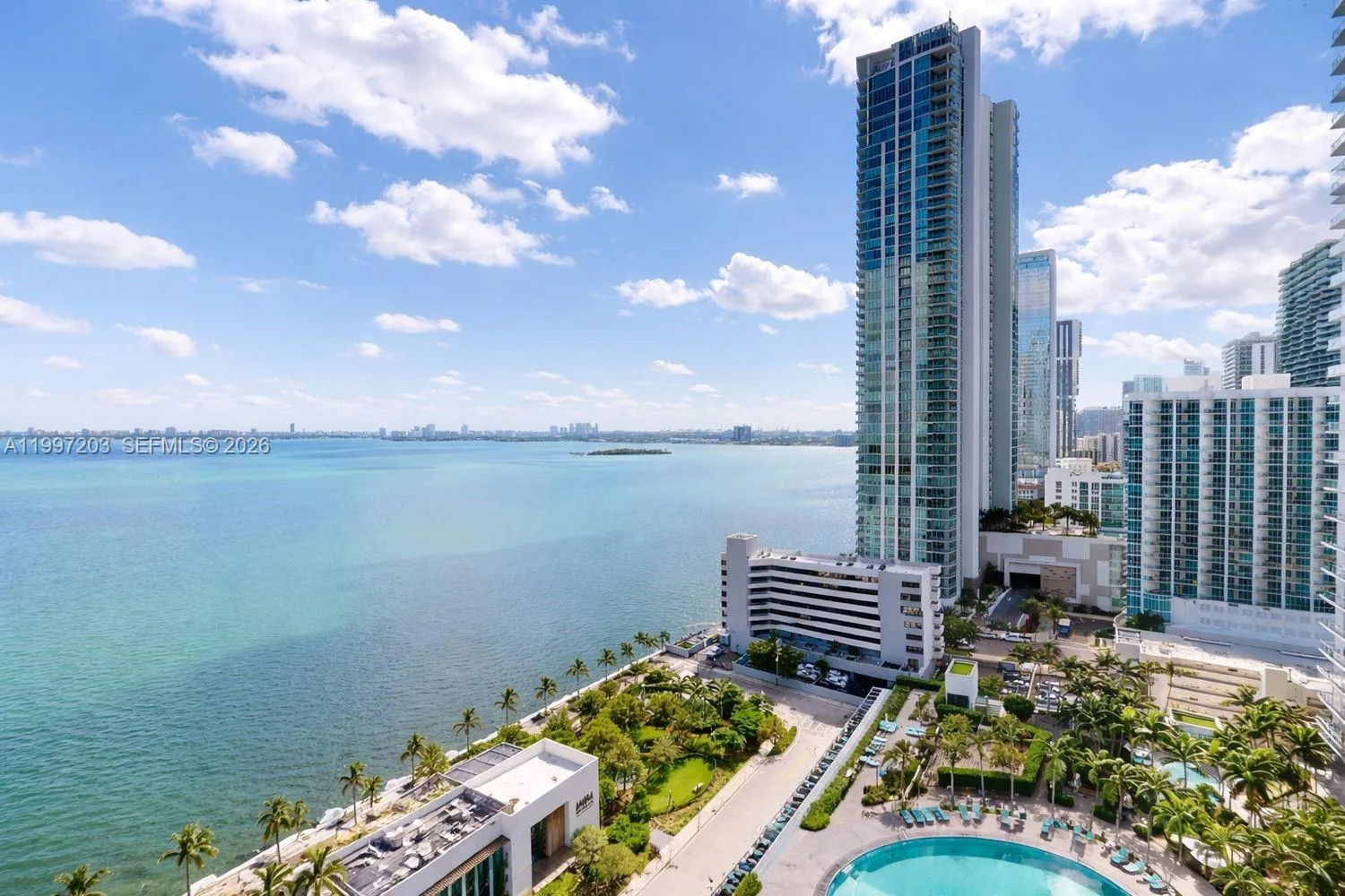 650 NE 32nd St # 2005, Miami, FL 33137 photo 3