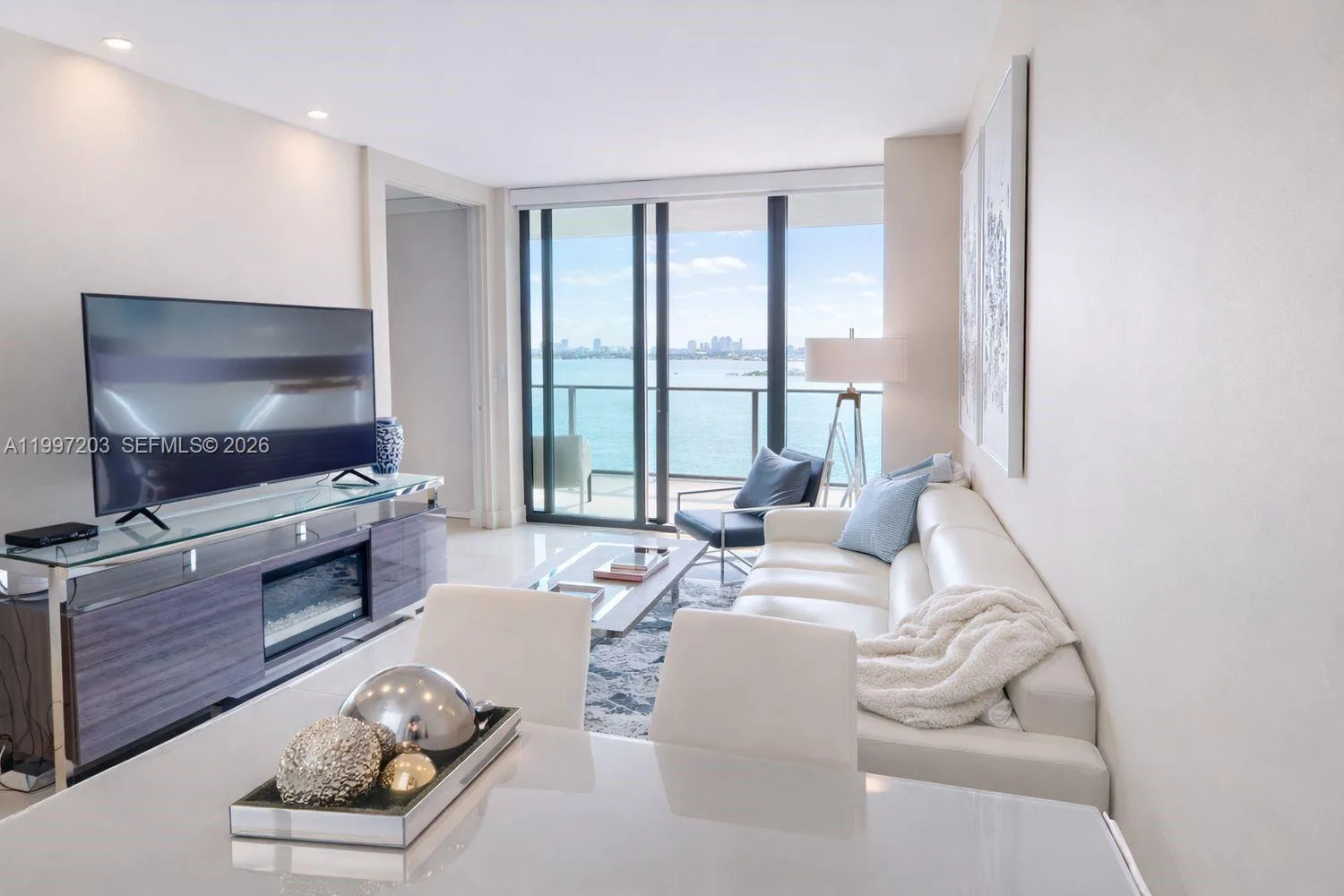 650 NE 32nd St # 2005, Miami, FL 33137 photo 6