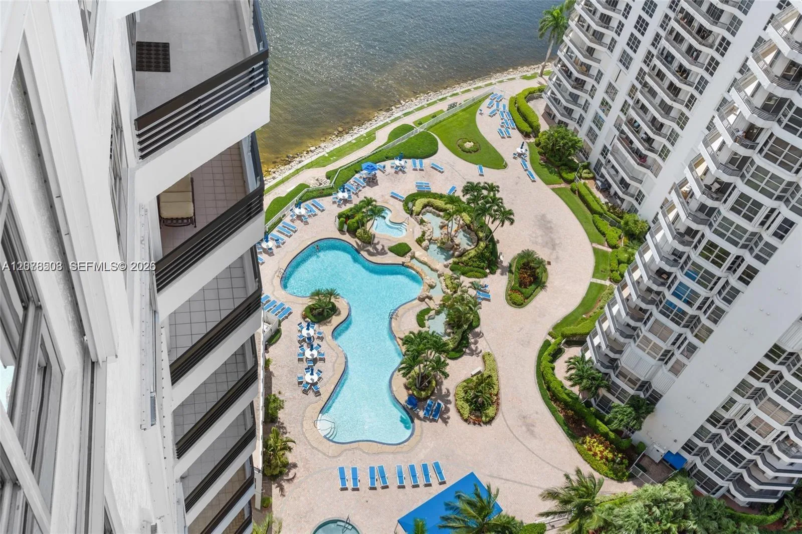 19195 NE 36th Ct # 2502, Aventura, FL 33180 photo 3