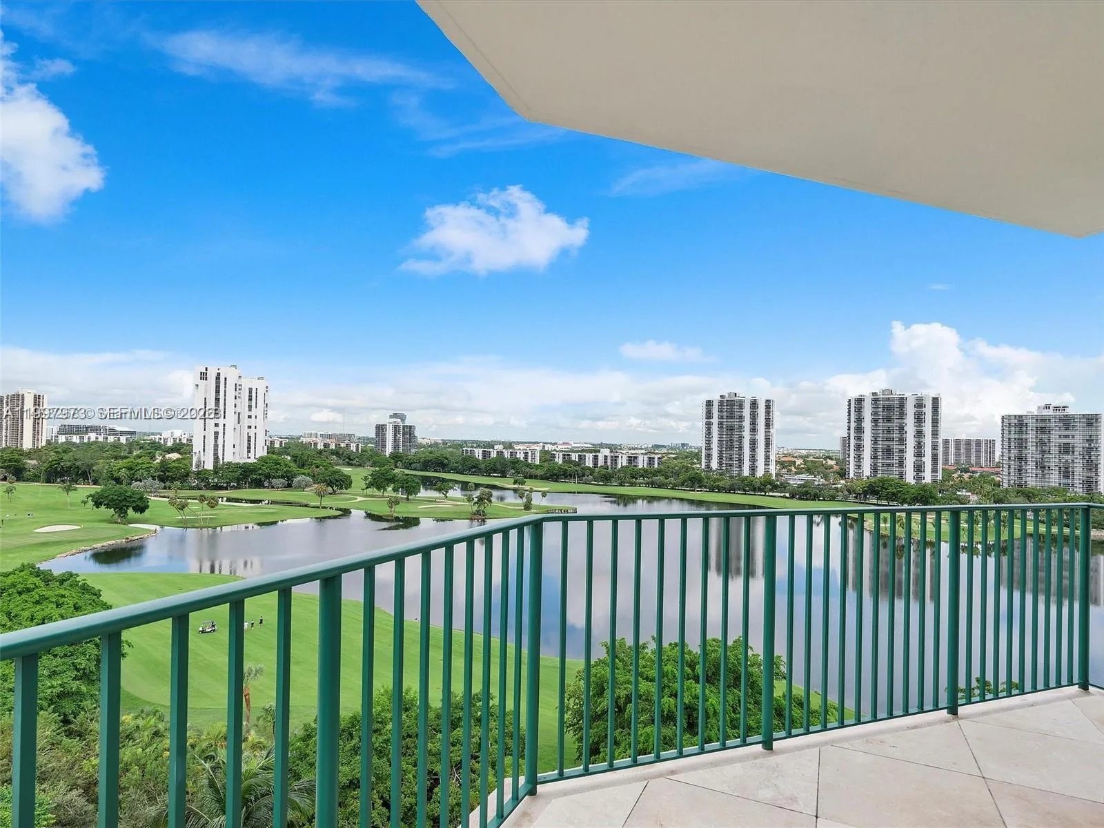 20000 E Country Club Dr # 1102, Aventura, FL 33180 photo 2