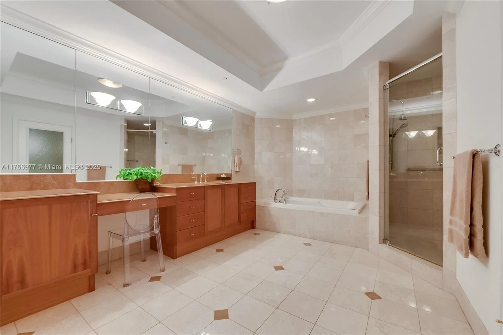 60 Edgewater Dr # 5E, Coral Gables, FL 33133 photo 6