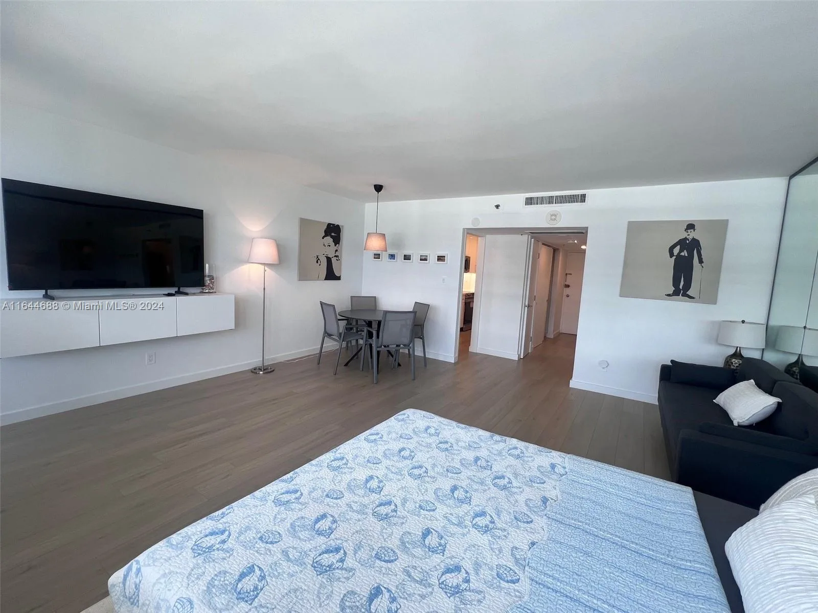 100 Lincoln Rd # 1104, Miami Beach, FL 33139 photo 4