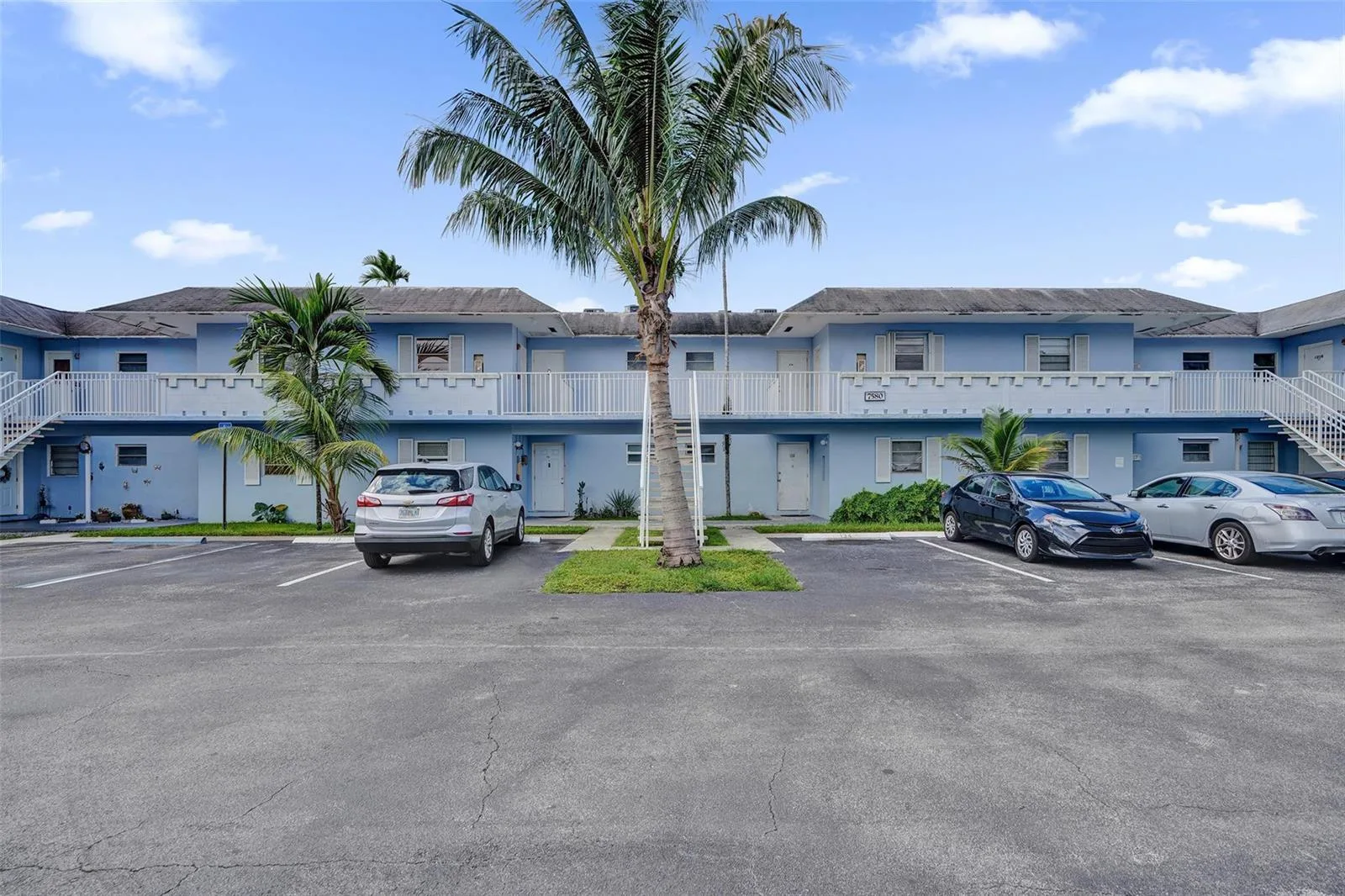 7580 SW 82nd Street # 216, Miami, FL 33143