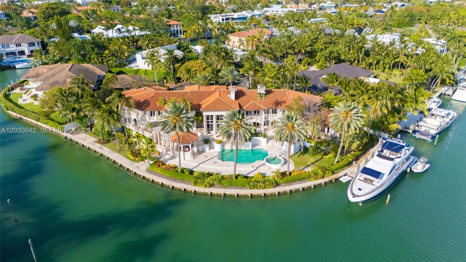 260 Cape Florida Dr, Key Biscayne, FL 33149