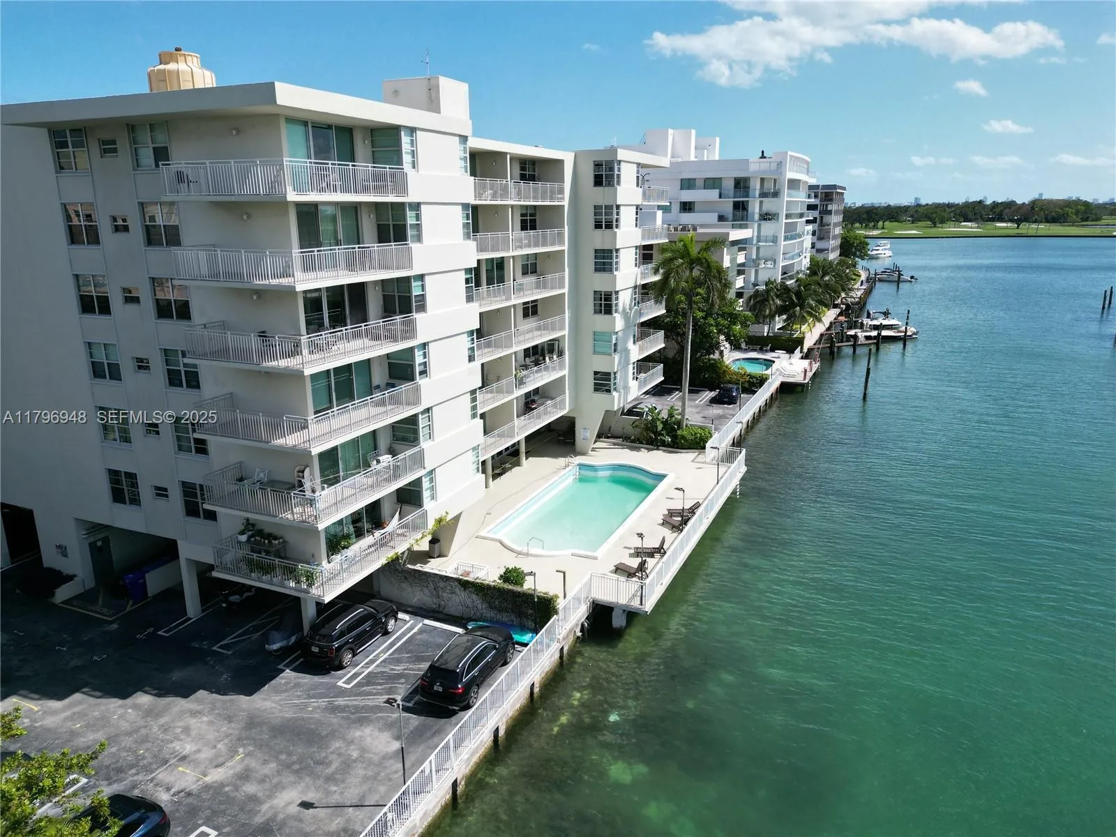 9500 W Bay Harbor Dr # 6B, Bay Harbor Islands, FL 33154