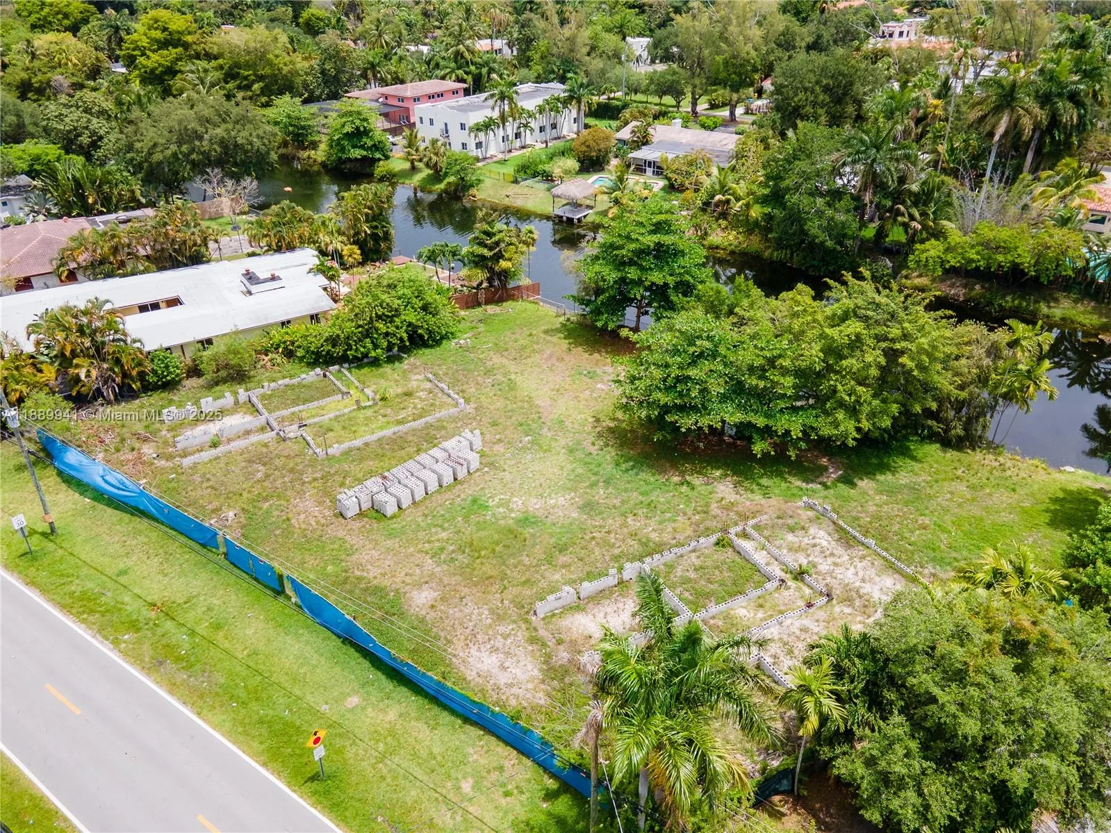 11595 W Biscayne Canal Rd, Miami, FL 33161 photo 4