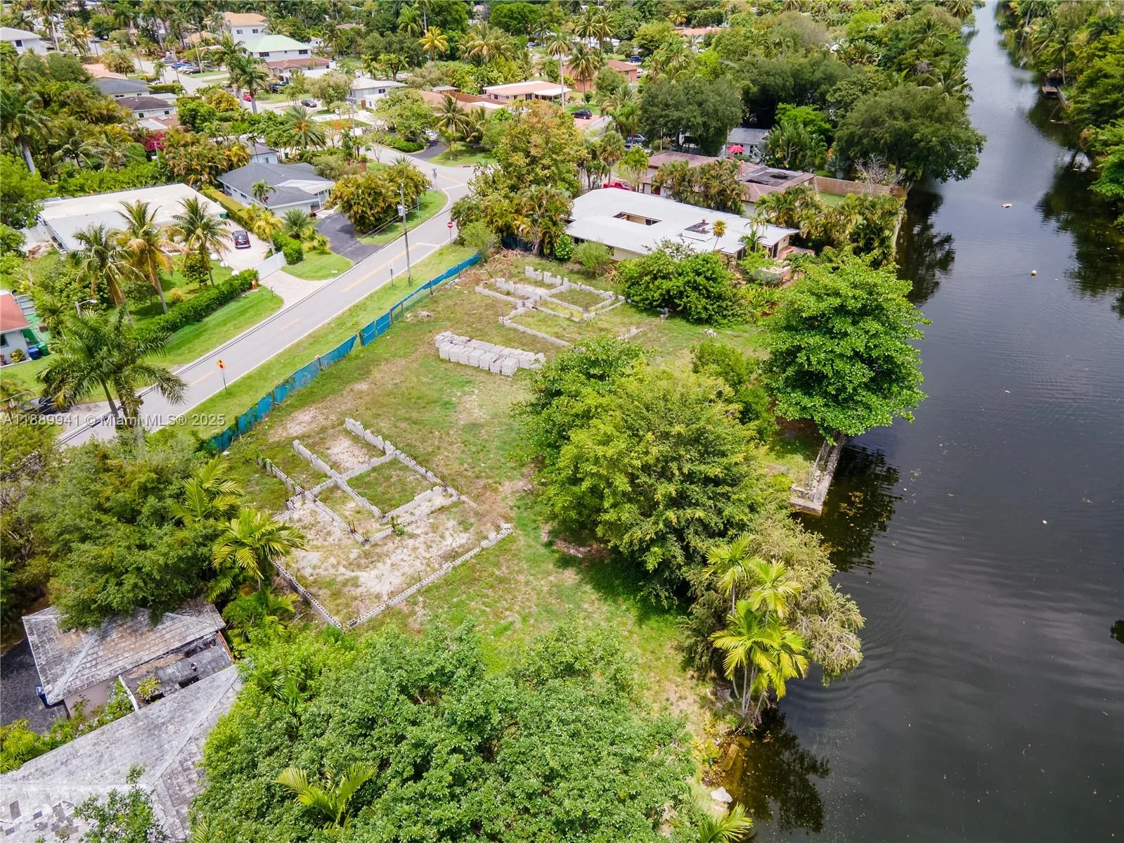 11595 W Biscayne Canal Rd, Miami, FL 33161 photo 7
