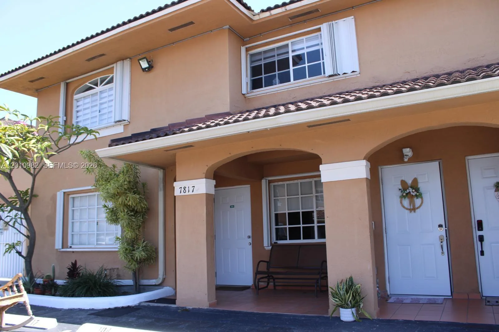7817 W 36th Ave # 204, Hialeah, FL 33018 photo 2