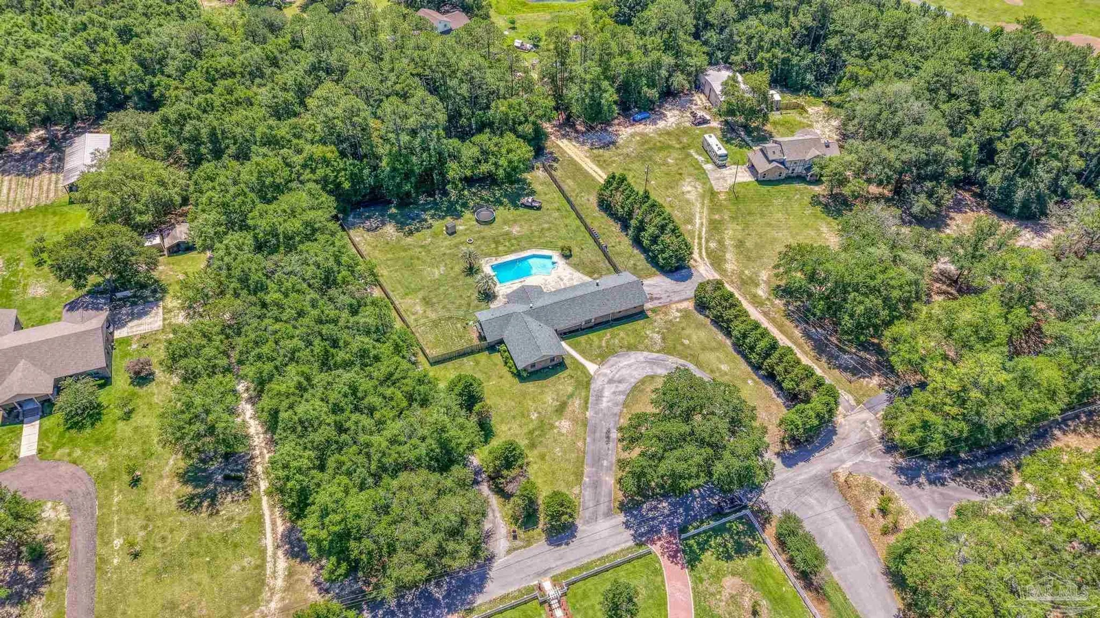 5500 Baker Rd, Milton, FL 32570