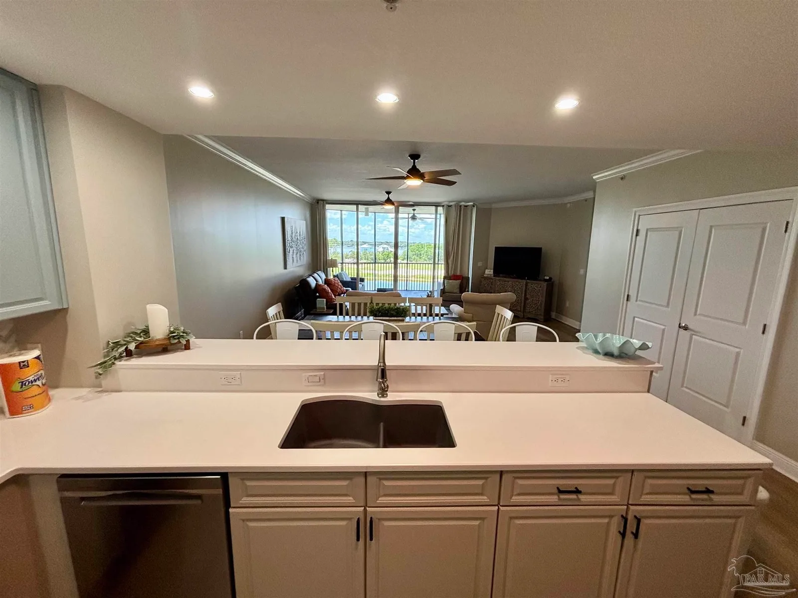 645 Lost Key Dr # 405, Pensacola, FL 32507 photo 7