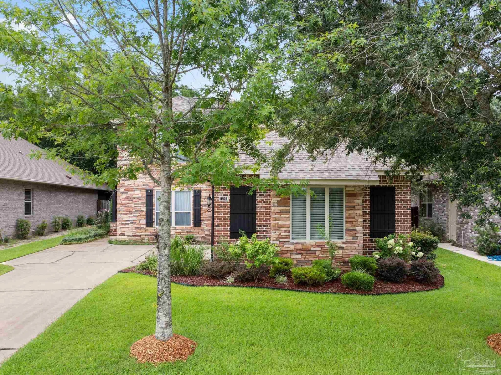 8508 Salt Grass Dr W, Pensacola, FL 32526 photo 2