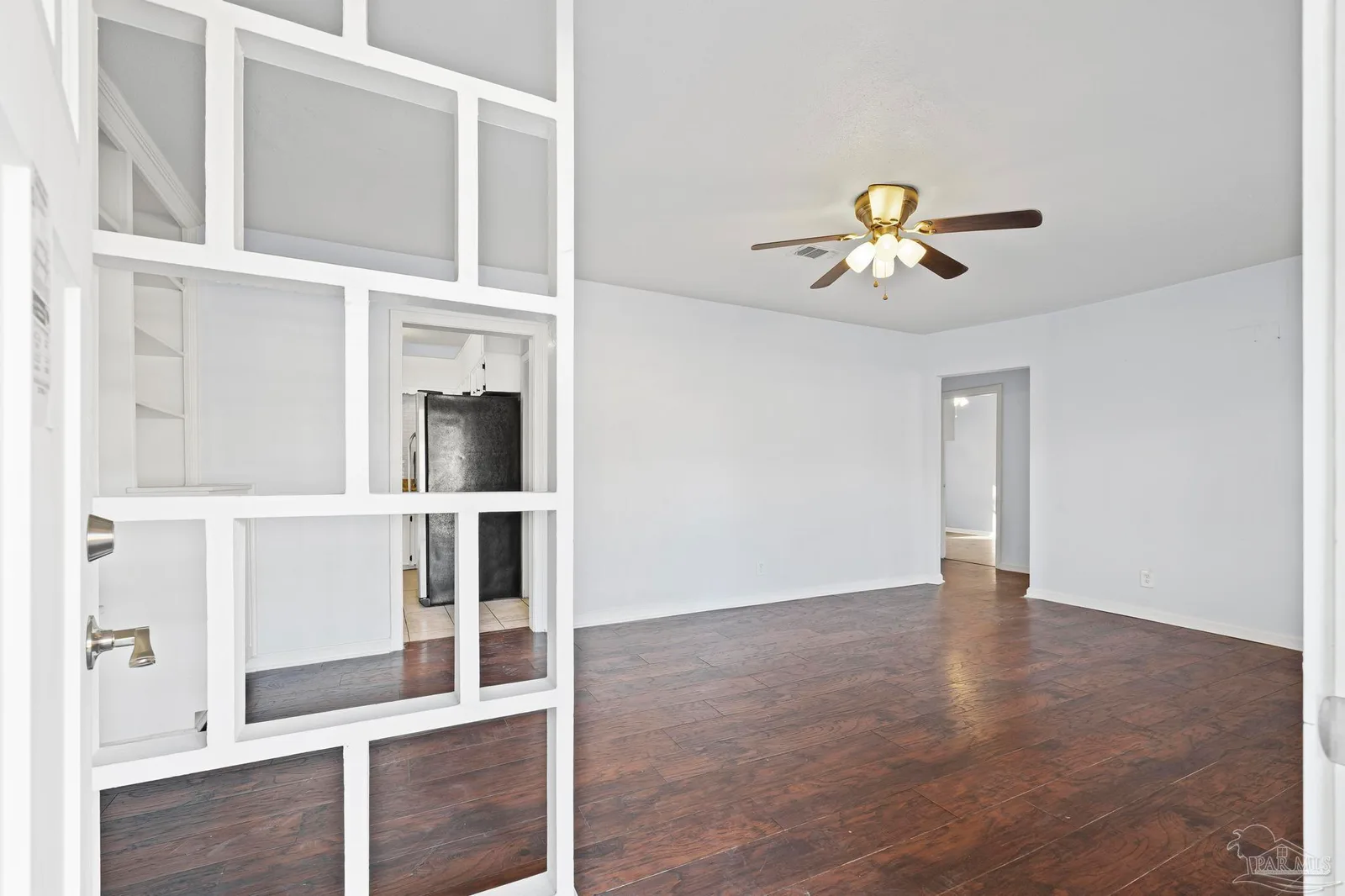 1631 E Hayes St, Pensacola, FL 32503 photo 2