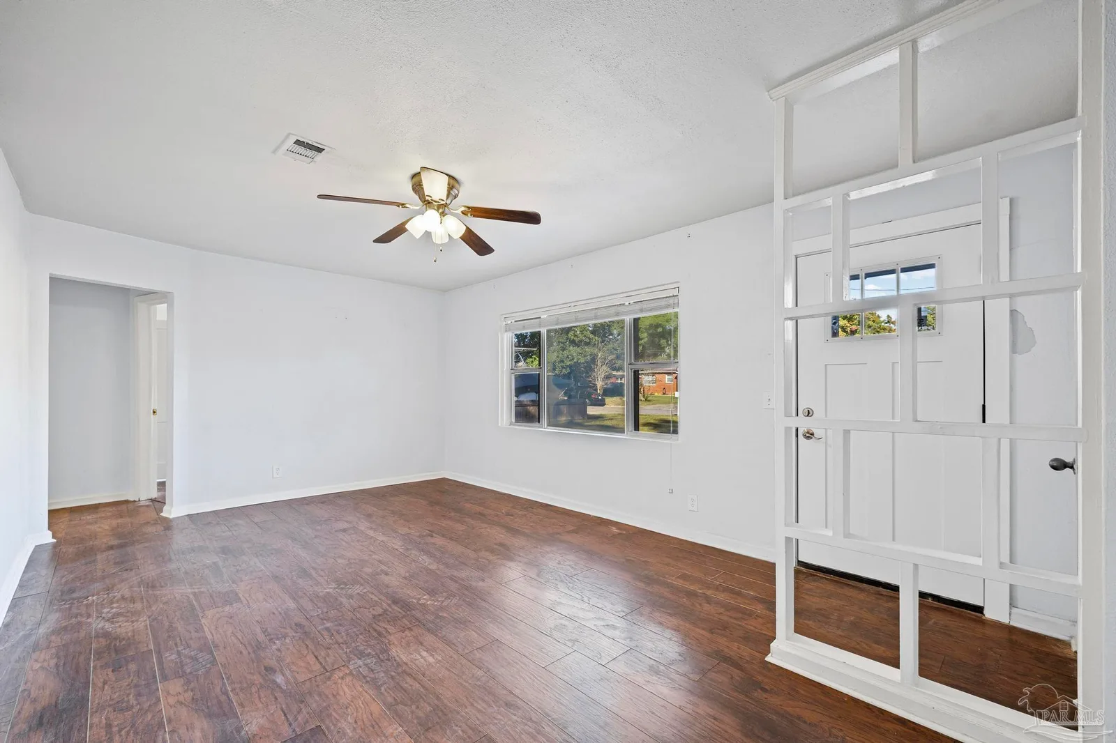 1631 E Hayes St, Pensacola, FL 32503 photo 4