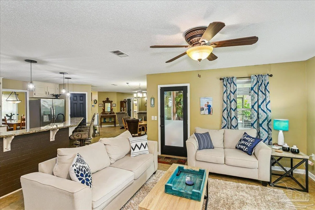6579 Bellingham St, Navarre, FL 32566 photo 11