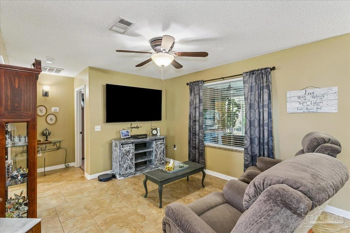 6579 Bellingham St, Navarre, FL 32566 photo 5