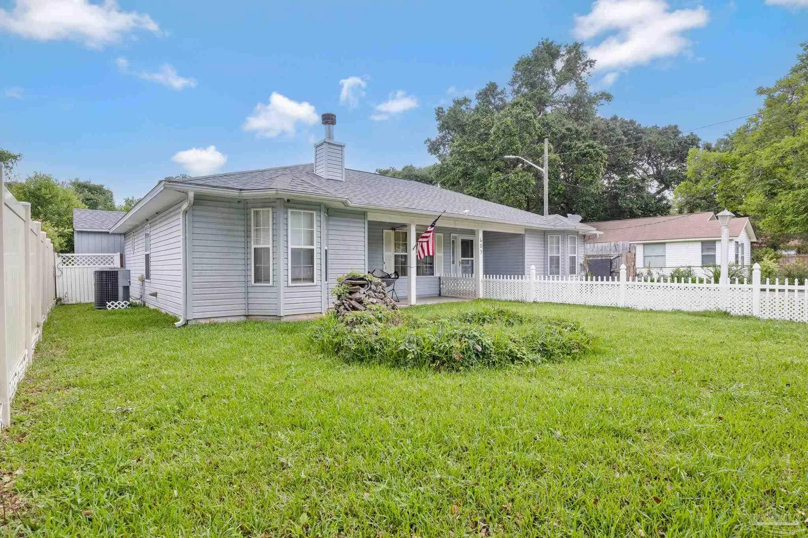 605 Armenia Dr, Pensacola, FL 32505