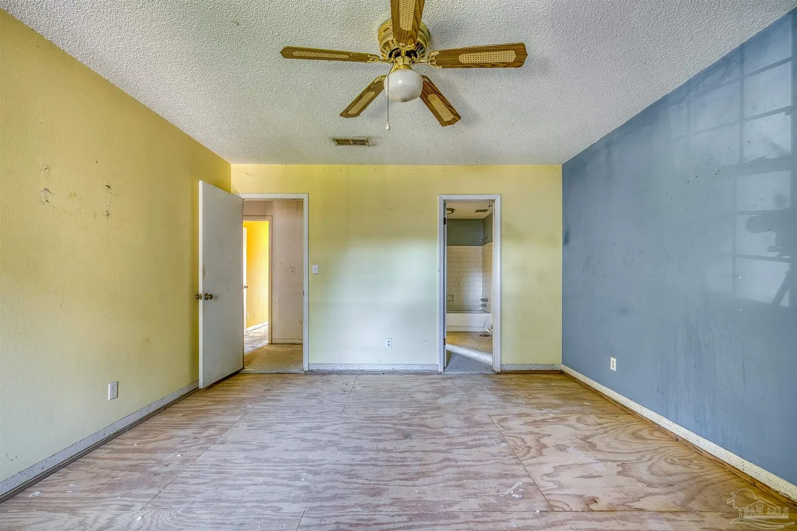 8101 Tippin Ave # D, Pensacola, FL 32514 photo 10