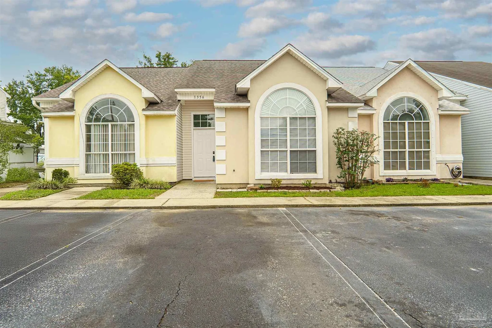 1356 Redwood Ln, Gulf Breeze, FL 32563 photo 2