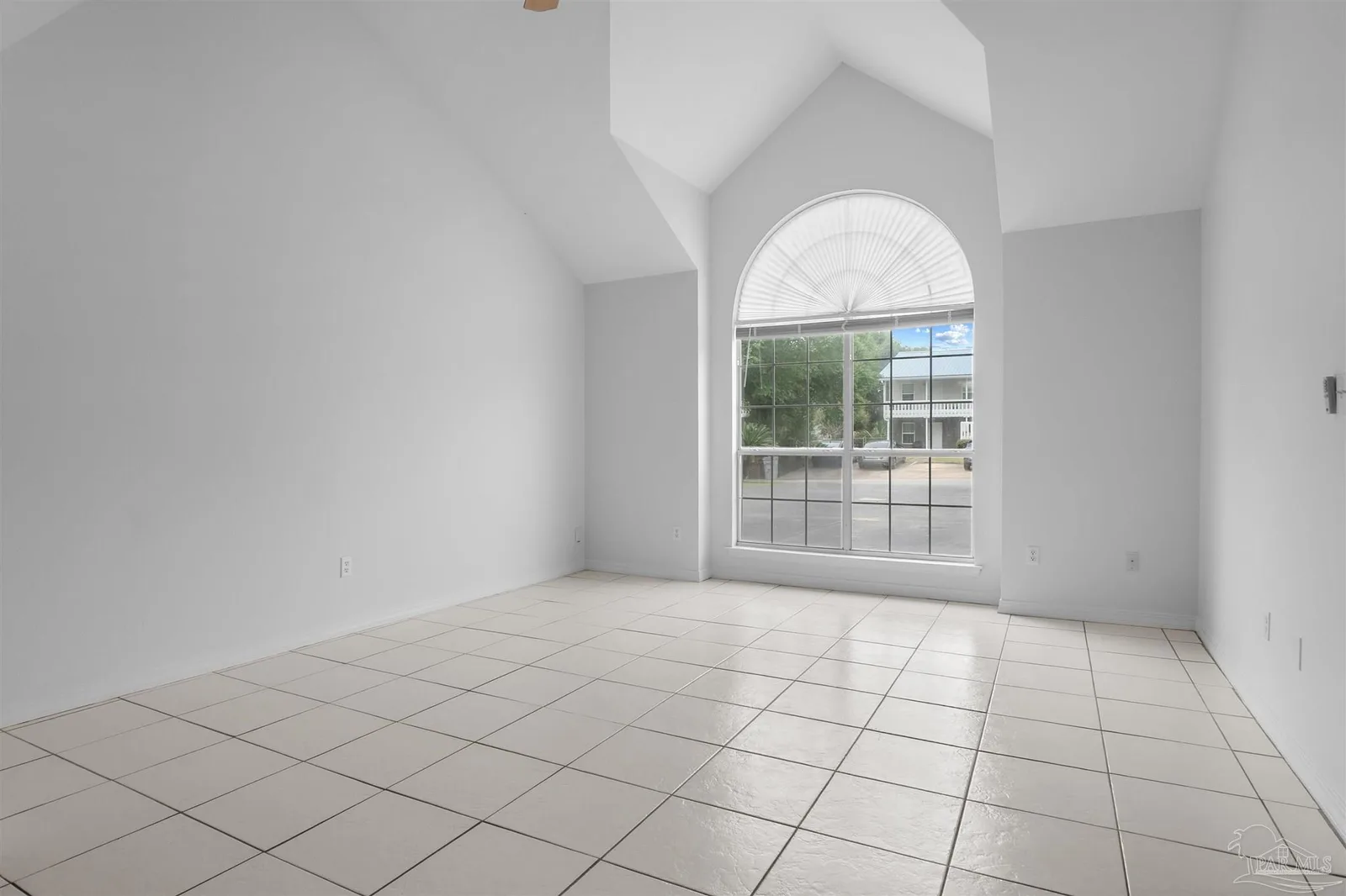 1356 Redwood Ln, Gulf Breeze, FL 32563 photo 3