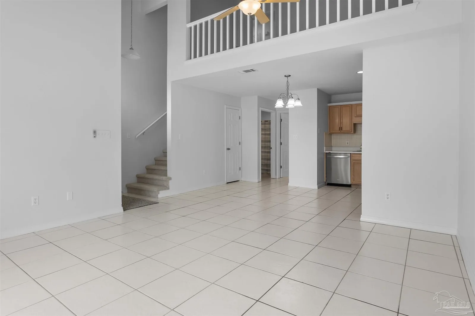 1356 Redwood Ln, Gulf Breeze, FL 32563 photo 4