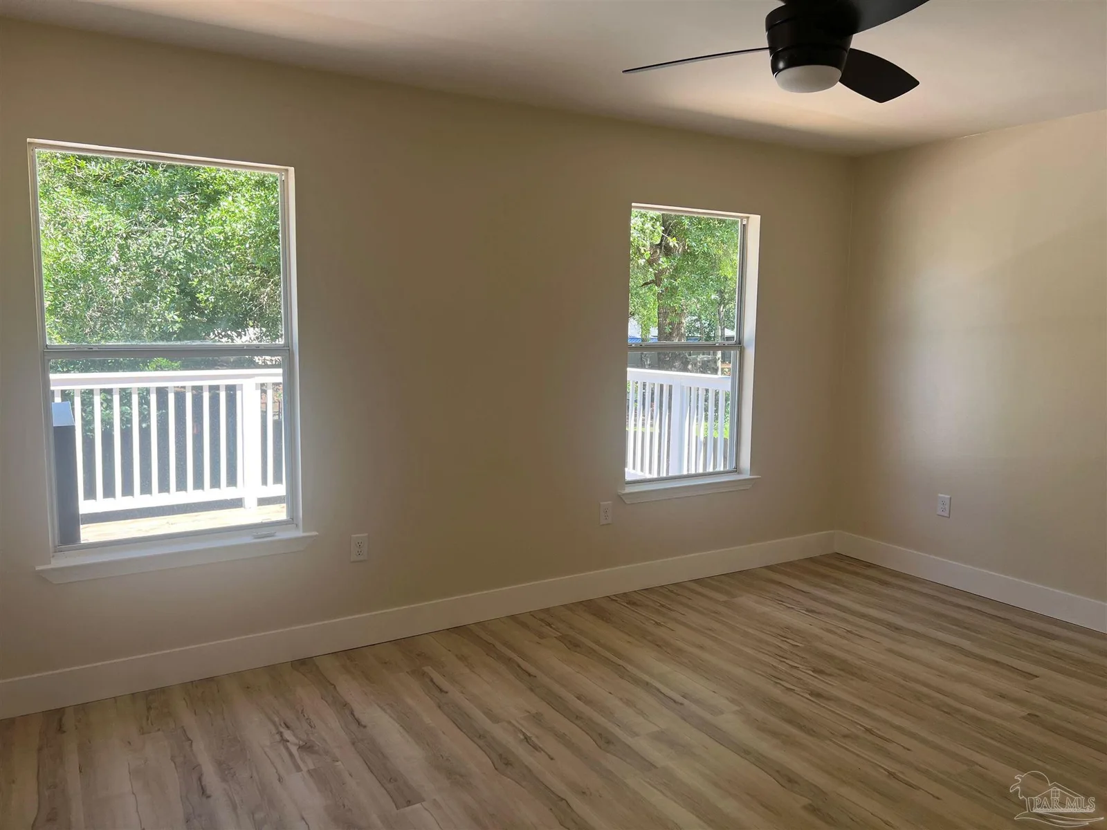 3111 Holley Point Rd, Navarre, FL 32566 photo 8