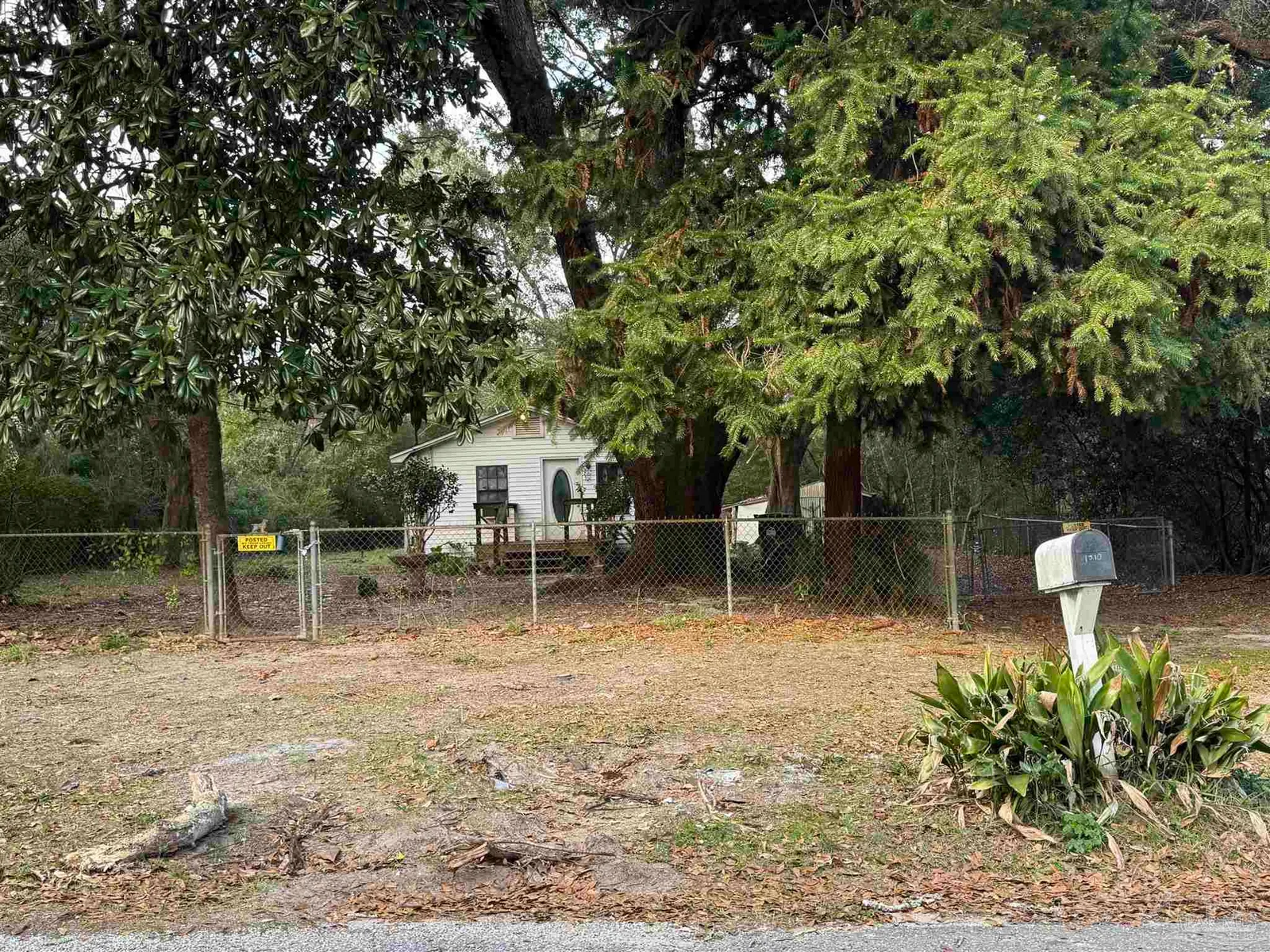 1510 Acorn Ln, Pensacola, FL 32514 photo 2
