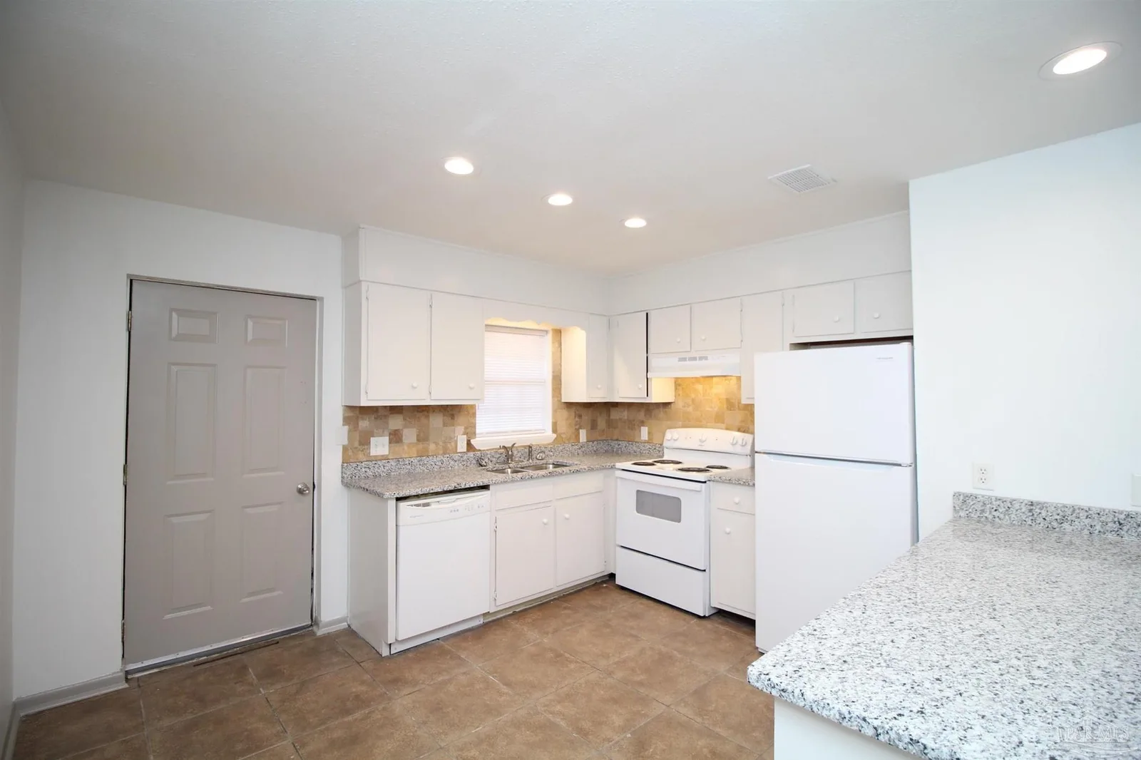 4964 W Spencer Field Rd, Pace, FL 32571 photo 4