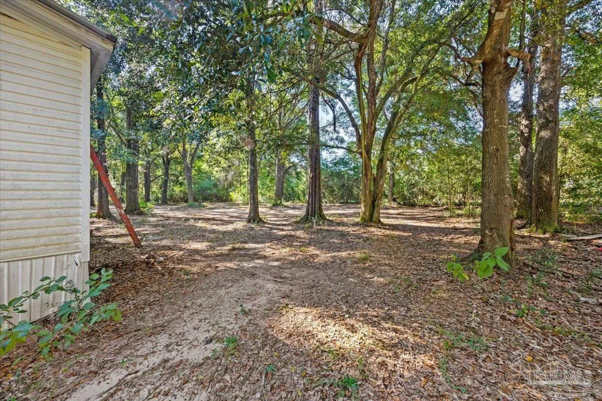 5127 Lake End Dr, Milton, FL 32583 photo 13