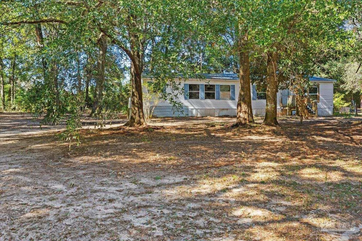 5127 Lake End Dr, Milton, FL 32583 photo 9