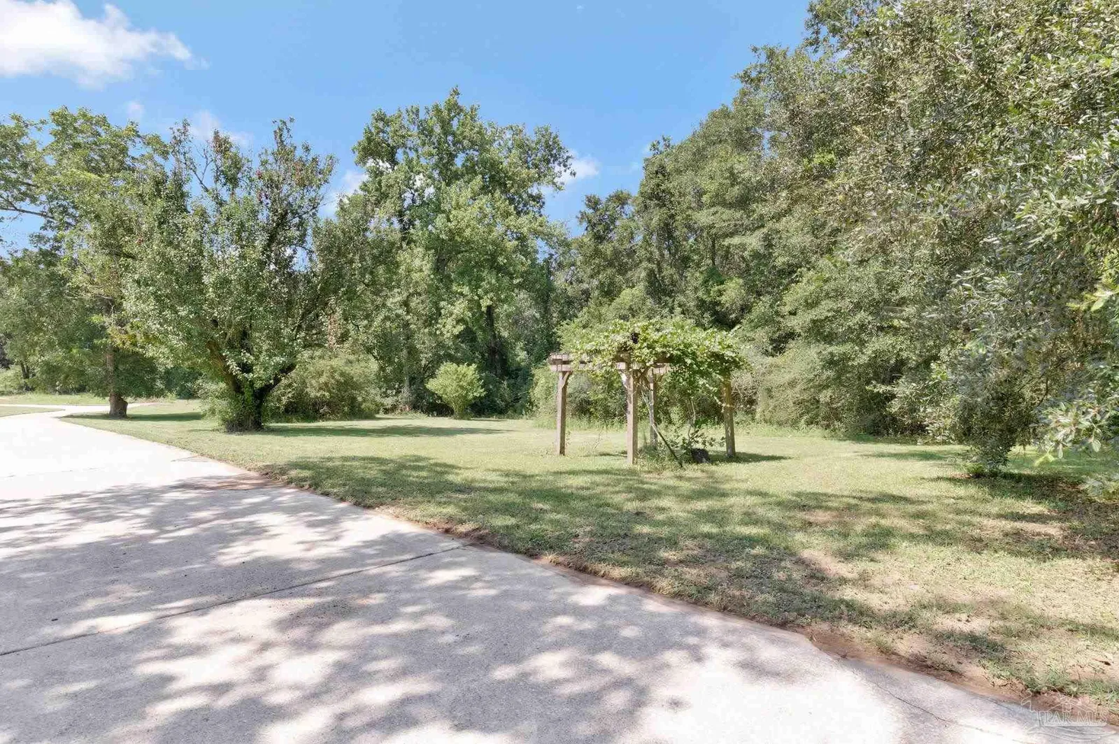 500 Petty Dr, Cantonment, FL 32533 photo 10