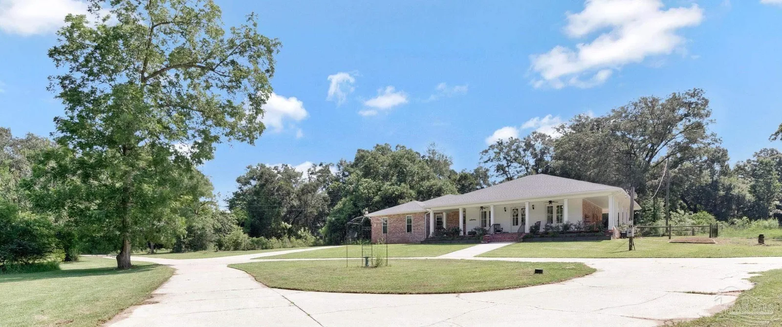 500 Petty Dr, Cantonment, FL 32533 photo 3
