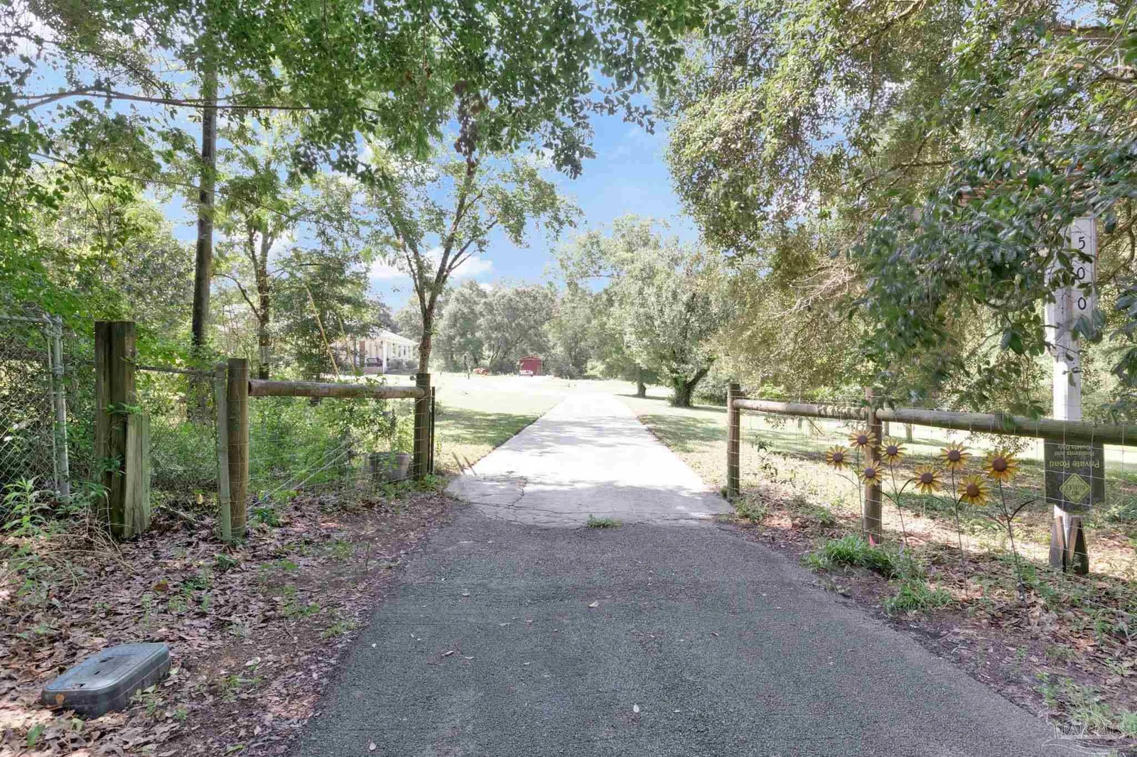 500 Petty Dr, Cantonment, FL 32533 photo 9