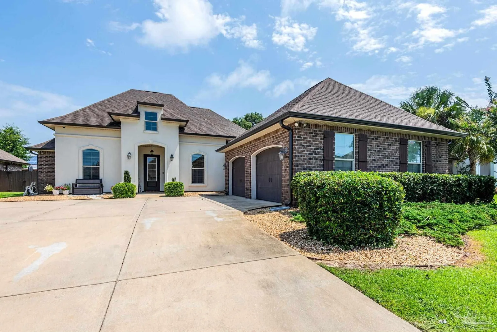 1525 Sabal Palm Dr, Gulf Breeze, FL 32563