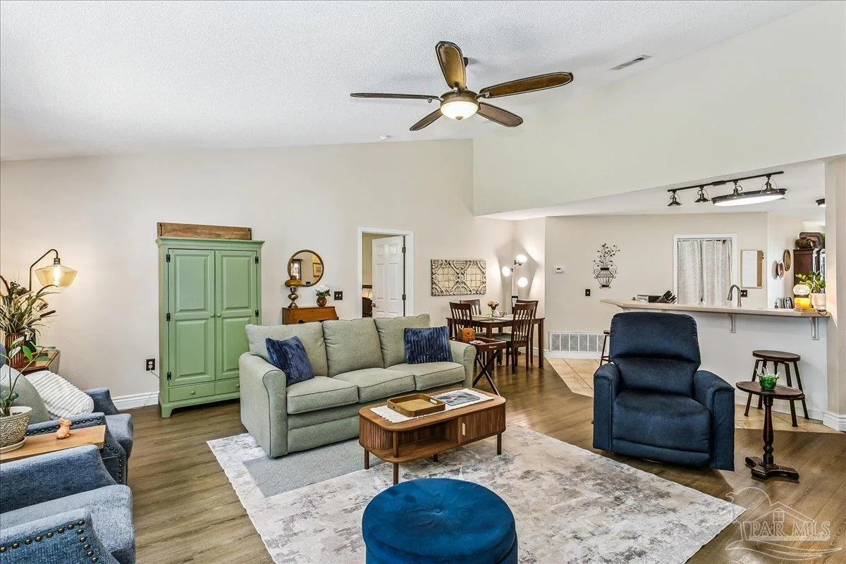 4848 La Casa Cir, Pace, FL 32571 photo 4