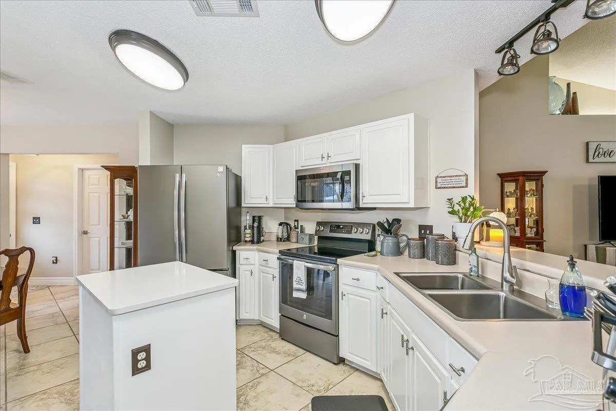 4848 La Casa Cir, Pace, FL 32571 photo 5
