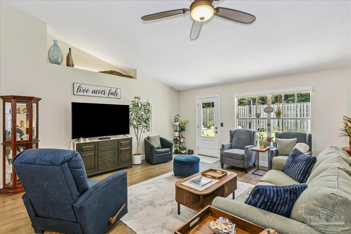 4848 La Casa Cir, Pace, FL 32571 photo 9